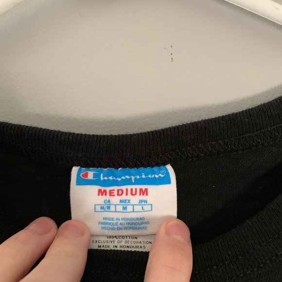 Medium Champion T-Shirt - Picture 3 of 3